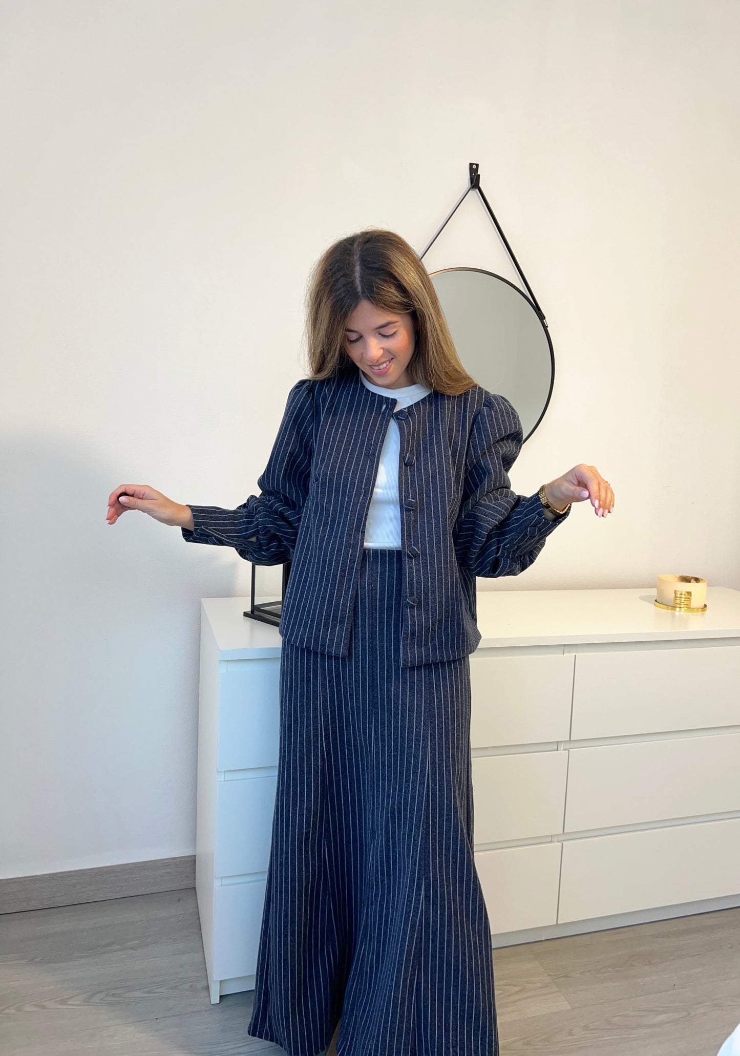 FALDA RAYA DIPLOMATICA