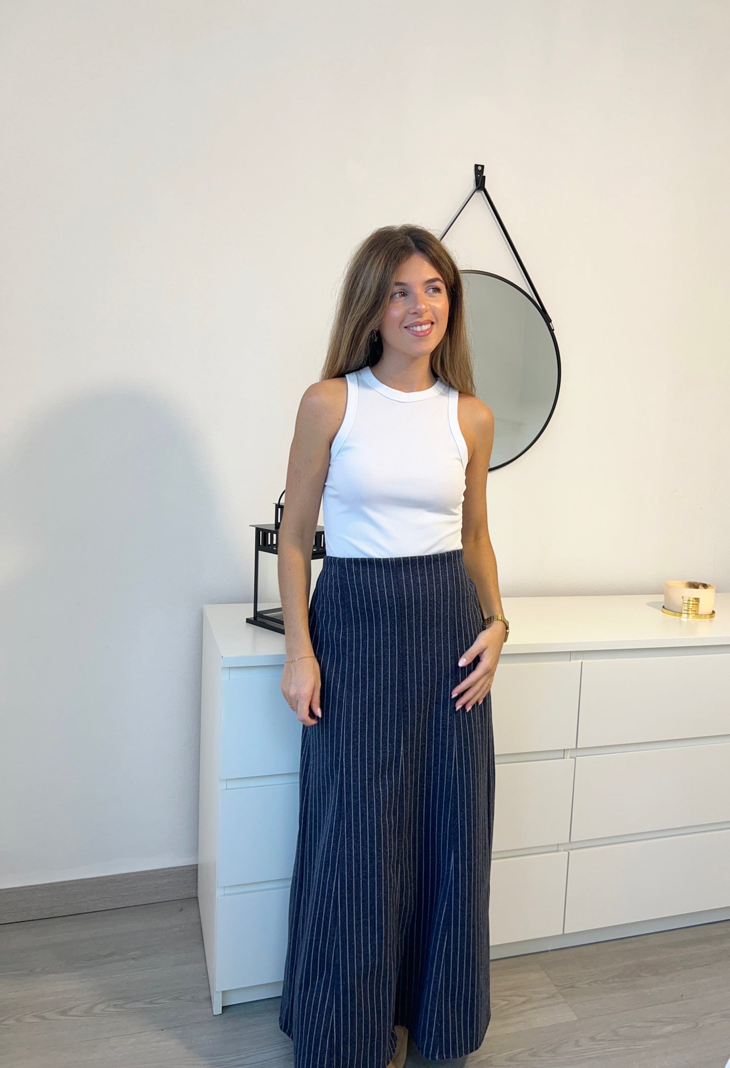 FALDA RAYA DIPLOMATICA